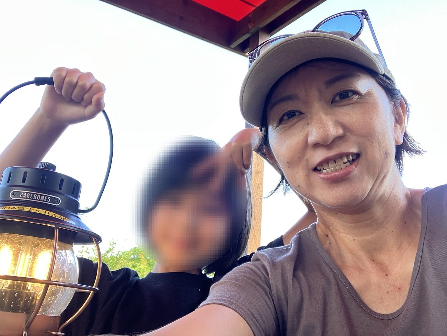 ランタンを持つ娘さんとゆかりさん